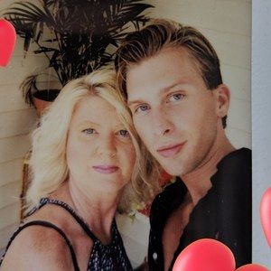 Meet your Posher, Lori